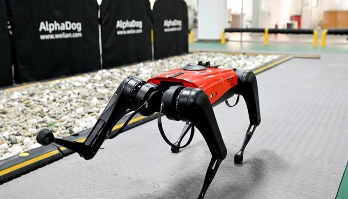 AlphaDog là chú chó robot có tốc độ nhanh nhất thế giới hiện tại Ảnh: AFP Trung Quốc phát triển chó công nghệ có tốc độ nhanh nhất hiện nay ảnh 1