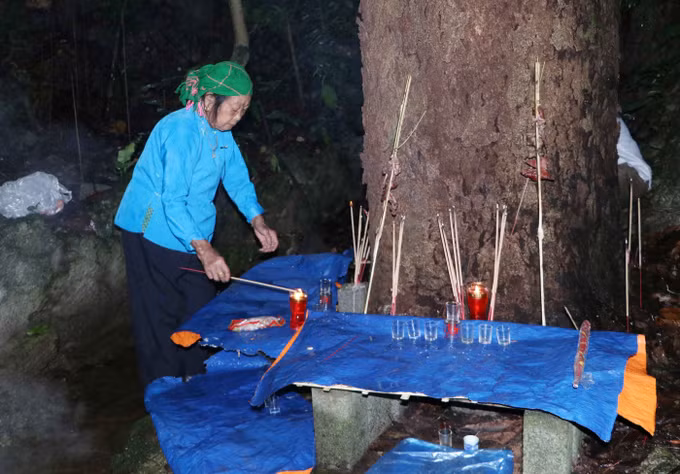 Đặc sắc lễ hội Háu Đoong của người Giáy ở Lai Châu ảnh 2