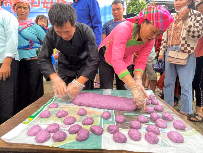 Đặc sắc lễ hội Háu Đoong của người Giáy ở Lai Châu ảnh 9