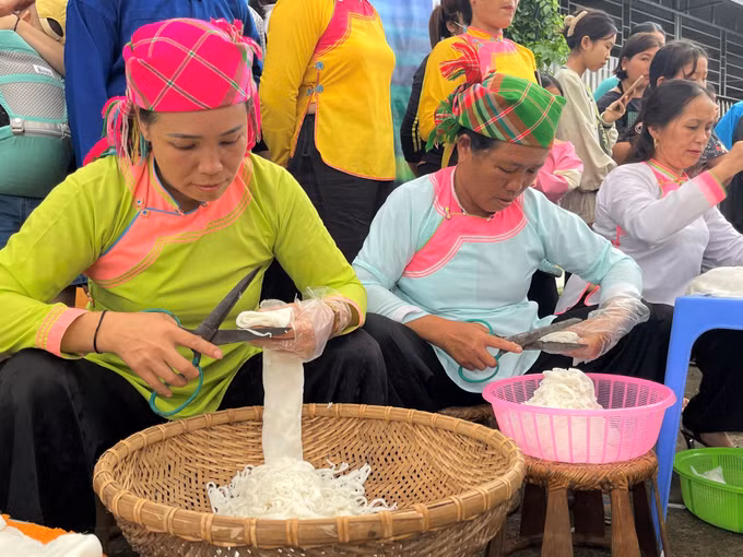 Đặc sắc lễ hội Háu Đoong của người Giáy ở Lai Châu ảnh 11