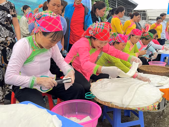 Đặc sắc lễ hội Háu Đoong của người Giáy ở Lai Châu ảnh 10