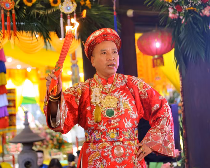 Giao lưu góp phần bảo tồn, phát huy giá trị tín ngưỡng thờ Mẫu của người Việt ảnh 2