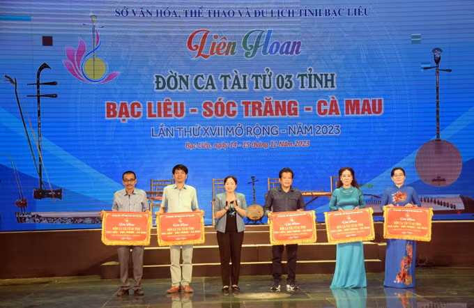 Bảo tồn và phát huy loại hình nghệ thuật Đờn ca tài tử ảnh 3