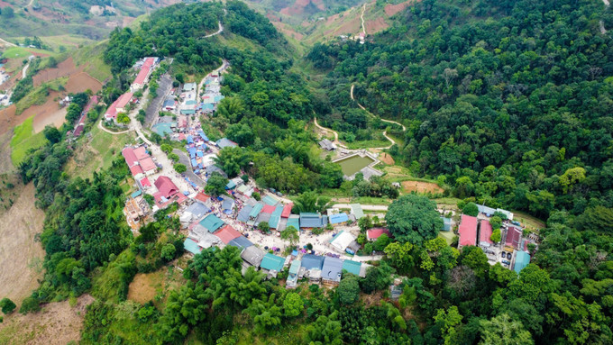 Chợ Phong Lưu Khâu Vai được tổ chức tại xã Khâu Vai, huyện Mèo Vạc, tỉnh Hà Giang. Ảnh: Nam Thái - TTXVN Khai mạc Lễ hội chợ Phong Lưu Khâu Vai ảnh 1