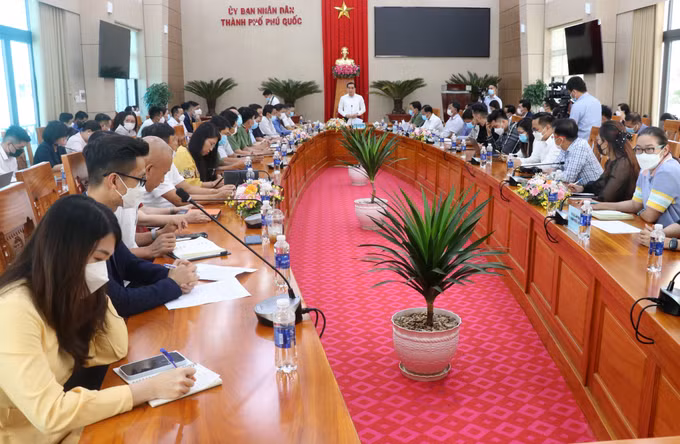Kiên Giang: Chấn chỉnh, làm mới du lịch Phú Quốc ảnh 1