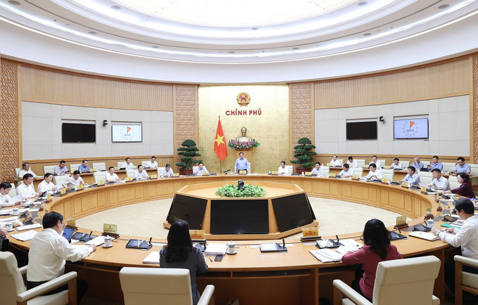 Quang cảnh phiên họp. Ảnh: Dương Giang-TTXVN Thủ tướng Phạm Minh Chính: Xây dựng các kịch bản dự báo về tăng trưởng, lạm phát, các cân đối lớn để chủ động thích ứng ảnh 5