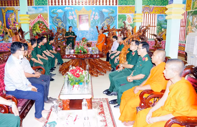 Sóc Trăng tạo điều kiện để đồng bào Khmer đón Tết cổ truyền vui tươi, phấn khởi ảnh 1