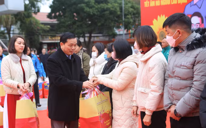 Tết sum vầy đến với người lao động vùng cao tỉnh Cao Bằng ảnh 2