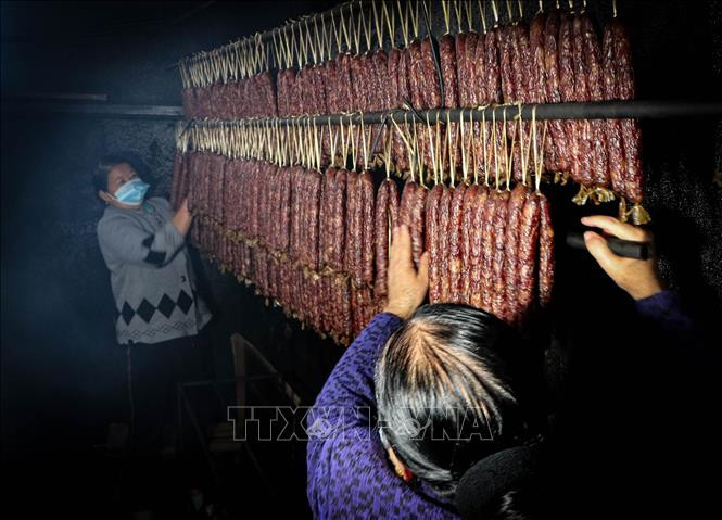 Tất bật đặc sản thịt sấy vào vụ Tết ở vùng cao Lai Châu ảnh 8 Tất bật đặc sản thịt sấy vào vụ Tết ở vùng cao Lai Châu ảnh 8