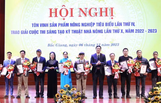 Tôn vinh 28 sản phẩm nông nghiệp Bắc Giang tiêu biểu ảnh 1