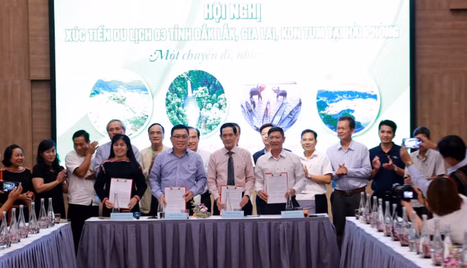 Thúc đẩy liên kết phát triển du lịch giữa ba tỉnh Tây Nguyên với thành phố Hải Phòng ảnh 1