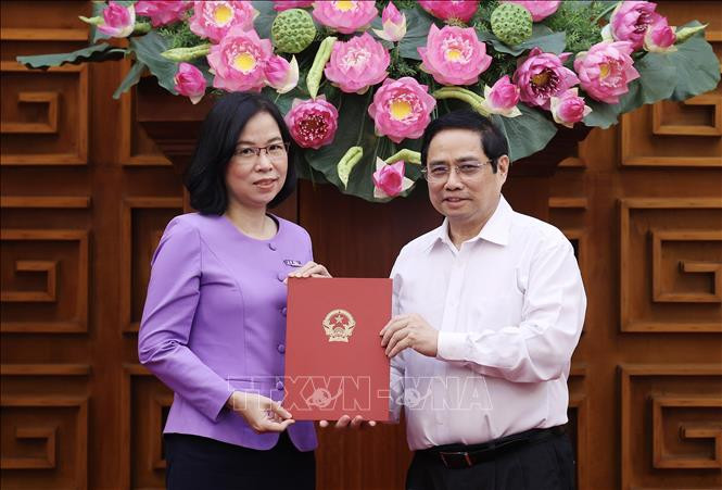 Thủ tướng Phạm Minh Chính trao Quyết định bổ nhiệm bà Vũ Việt Trang làm Tổng Giám đốc TTXVN ảnh 1 Thủ tướng Phạm Minh Chính trao Quyết định bổ nhiệm bà Vũ Việt Trang làm Tổng Giám đốc TTXVN ảnh 1