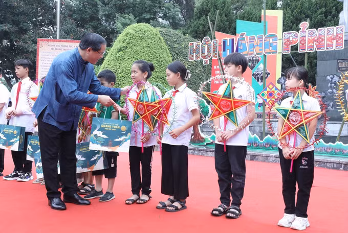Phát huy giá trị văn hóa truyền thống đặc sắc của Xứ Lạng ảnh 4