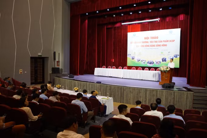 Hà Nội kết nối giao thương, tiêu thụ sản phẩm OCOP các tỉnh Đồng bằng sông Hồng ảnh 1