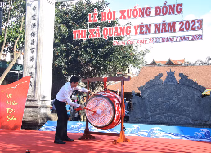 Rộn ràng Lễ hội xuống đồng của ngư dân sông nước Bạch Đằng ảnh 1