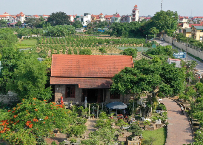 Xã Hồng Vân (huyện Thường Tín) được thành phố Hà Nội công nhận xã đạt chuẩn nông thôn mới nâng cao năm 2019. Xã được thành phố Hà Nội công nhận là điểm du lịch làng nghề sinh vật cảnh, nơi có giao thông thuận lợi, cơ sở hạ tầng đồng bộ, hiện đại. Nét đẹp nông thôn mới nâng cao Hà Nội ảnh 11