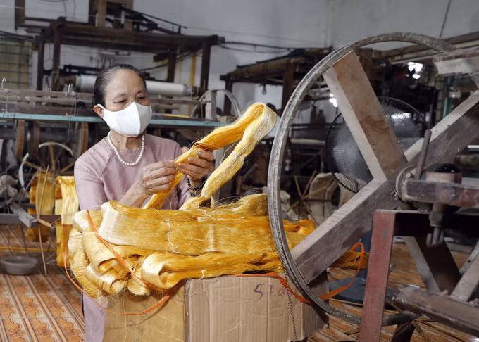 Nghệ nhân ưu tú Phan Thị Thuận được vinh danh “Công dân Thủ đô ưu tú” năm 2021 ảnh 3