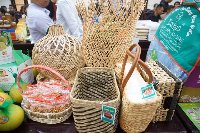 Hà Nội kết nối giao thương sản phẩm OCOP và đặc sản vùng miền bằng hình thức trực tuyến ảnh 4
