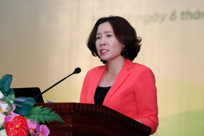 Chủ tịch Hội Liên hiệp phụ nữ thành phố Hà Nội Lê Kim Anh cho biết, các cấp hội thời gian qua đã chủ động, tích cực tuyên truyền, vận động cán bộ, hội viên phụ nữ tham gia thực hiện vệ sinh an toàn thực phẩm, từng bước nâng cao nhận thức của hội viên phụ nữ về tầm quan trọng của vấn đề an toàn thực phẩm đối với sự phát triển kinh tế - xã hội. Hà Nội phổ biến các quy định về sản xuất, kinh doanh an toàn thực phẩm trong khuôn khổ FTA ảnh 6