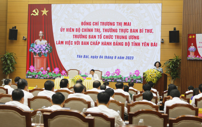 Thường trực Ban Bí thư, Trưởng Ban Tổ chức Trung ương Trương Thị Mai phát biểu tại buổi làm việc với Ban Chấp hành Đảng bộ tỉnh Yên Bái. Ảnh: Tuấn Anh - TTXVN Thường trực Ban Bí thư Trương Thị Mai dự khai giảng năm học mới và làm việc tại tỉnh Yên Bái ảnh 1