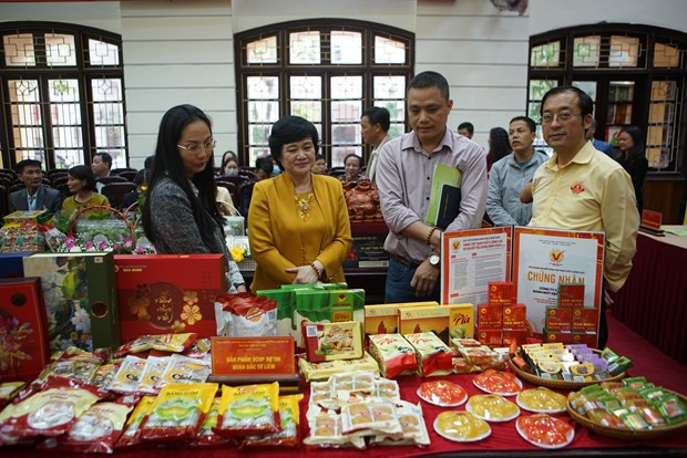 Sản phẩm được giới thiệu tại Hội nghị đánh giá, phân hạng sản phẩm OCOP thành phố Hà Nội năm 2020 (lần thứ nhất). OCOP - động lực phát triển kinh tế nông thôn Hà Nội ảnh 2