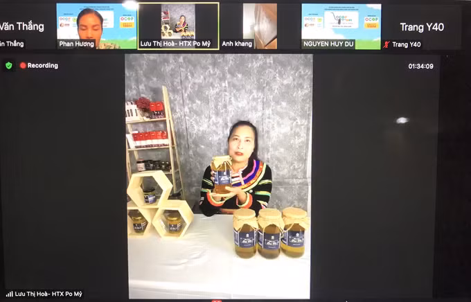 Hà Nội thí điểm mô hình ''Chợ đêm trên mây'' hỗ trợ tiêu thụ sản phẩm OCOP ảnh 4