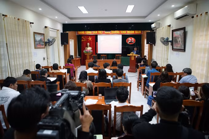 Hà Nội giới thiệu, quảng bá, kết nối sản phẩm OCOP các tỉnh Miền Trung và Tây Nguyên gắn với đấu giá gây quỹ ủng hộ đồng bào Miền Trung ảnh 1