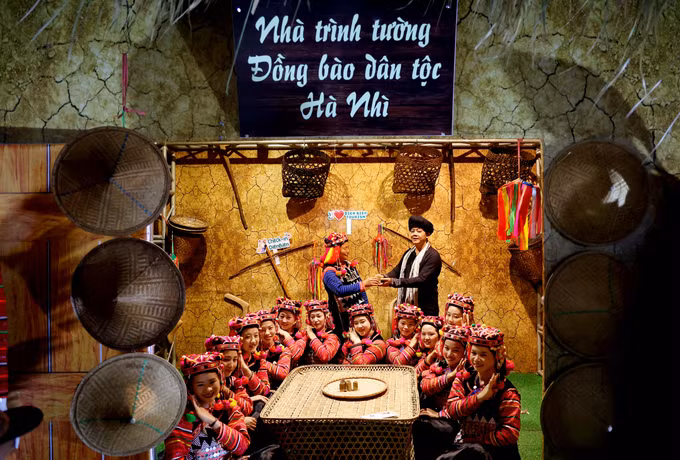 Rực rỡ sắc màu Điện Biên - Tây Bắc tại Thành phố Hồ Chí Minh ảnh 4