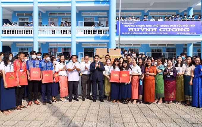 Huỳnh Cương - ngôi trường chắp cánh ước mơ cho con em đồng bào dân tộc ​ ảnh 4