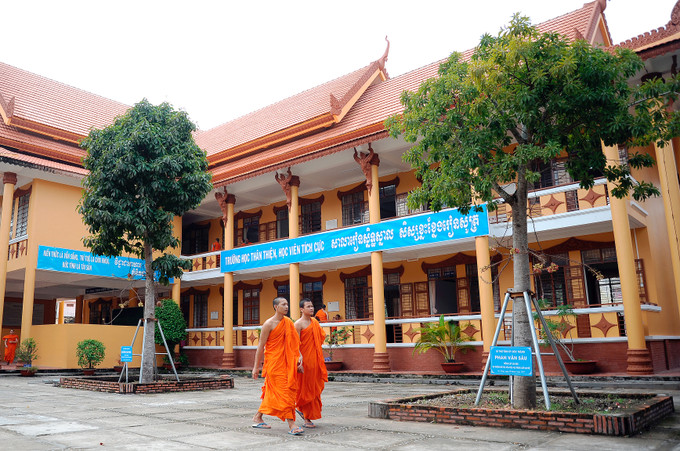 Trường Bổ túc văn hóa (BTVH) Pali Trung cấp Nam Bộ - ngôi nhà chung của các Tăng sinh Khmer Nam Bộ. Ảnh: An Hiếu Ngôi trường của các tăng sinh Khmer ảnh 1