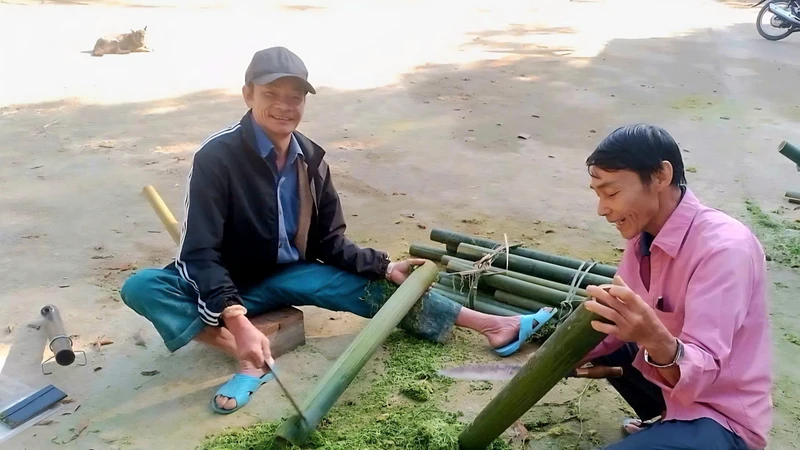 Mang nghề về bản gieo cơ hội đổi thay