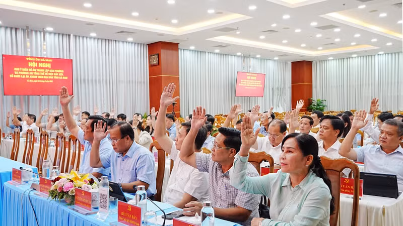 Cà Mau: Thông qua đề án thành lập 13 phường mới và sắp xếp lại khóm, ấp