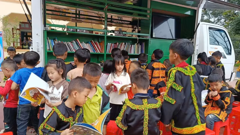 Mang tri thức đến với người dân vùng sâu, vùng xa