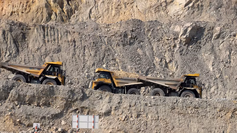 Gỡ khó để phát triển bền vững công nghiệp tỉnh Lào Cai