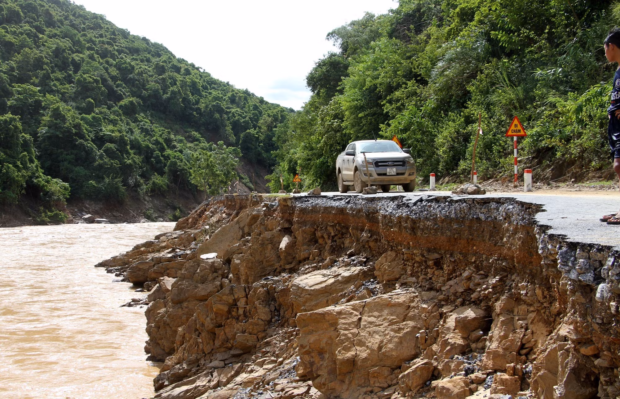 tinh-lo-543d-sat-lo-8.jpg