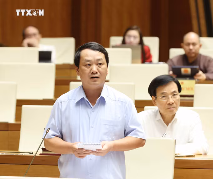 vna_potal_ky_hop_thu_7_quoc_hoi_khoa_xv_phien_chat_van_va_tra_loi_chat_van_linh_vuc_van_hoa_the_thao_va_du_lich_7414643.jpg