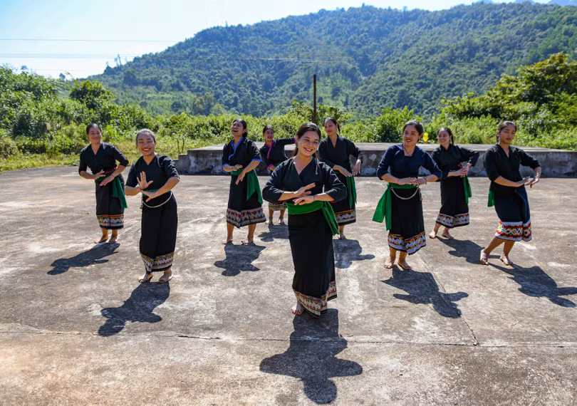 Dân tộc Ơ Đu
