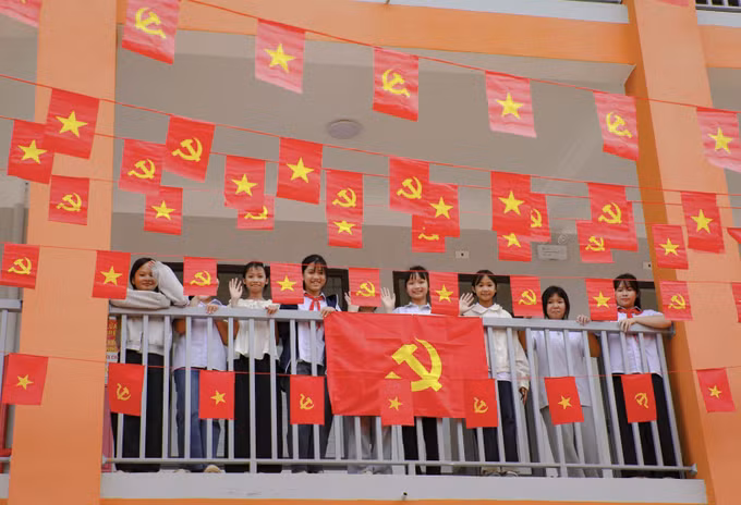truong-lien-cap-bien-gioi-2.jpg