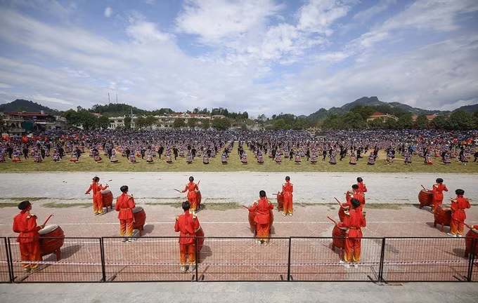 dua-ngua-bac-ha-2.png