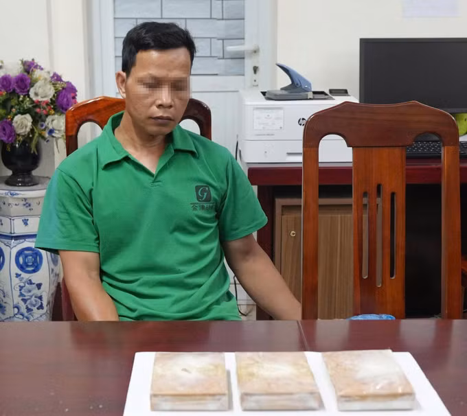 mua-ban-ma-tuy-2.jpg