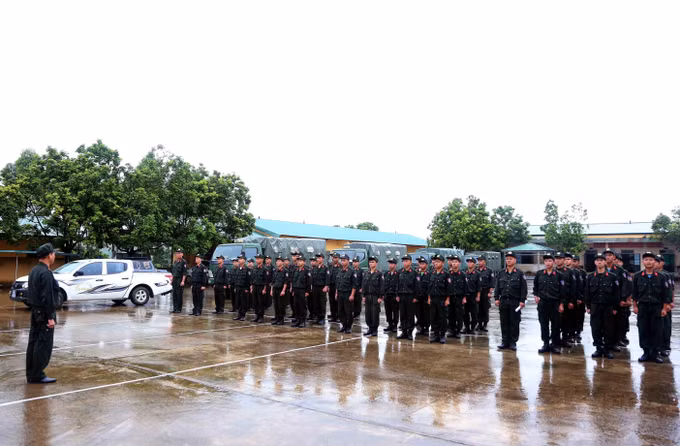canh-sat-co-dong-son-la-2.jpg