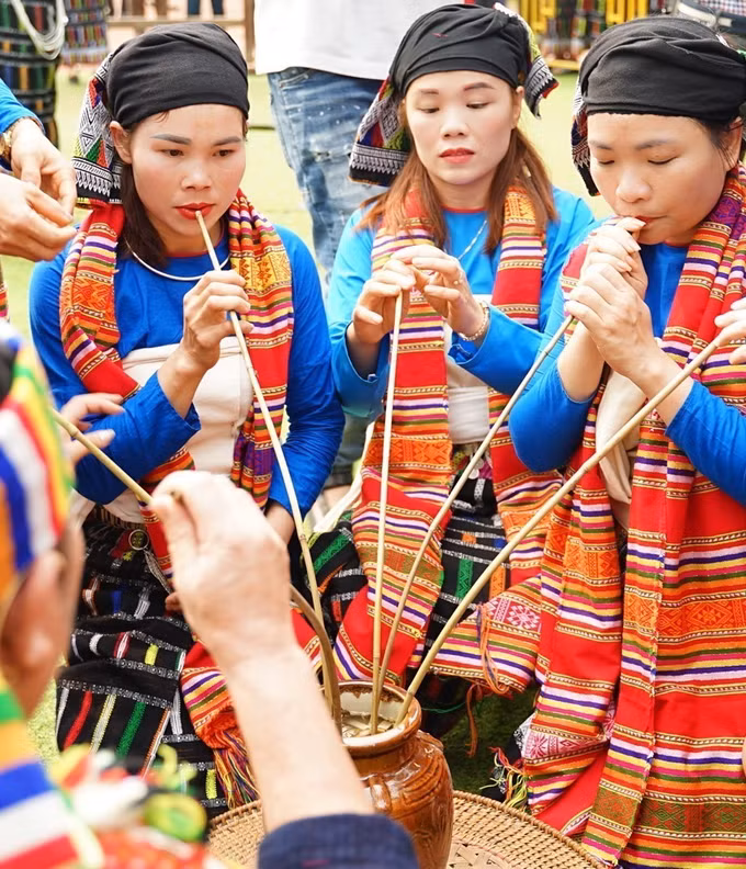 Tái hiện Lễ Chá Mùn của người Thái đen (Thanh Hóa) ảnh 26