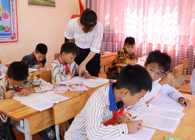 Lai Châu tăng cường dạy tiếng Việt cho học sinh dân tộc thiểu số ảnh 2