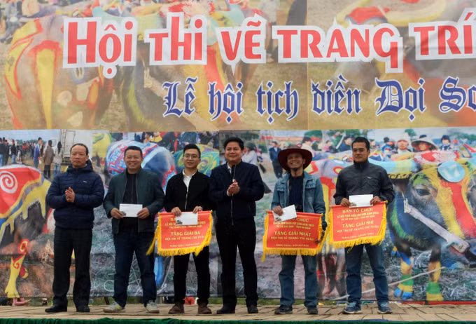 Hội thi vẽ trang trí trâu Lễ hội Tịch điền Đọi Sơn 2023 ảnh 4