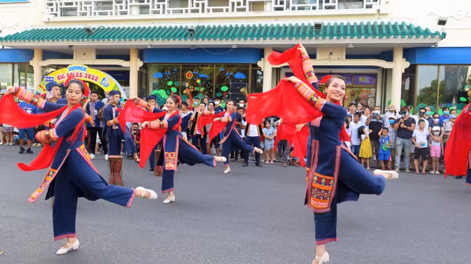 Khám phá Festival đậm sắc màu cung đình ảnh 3