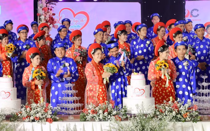 Mang hạnh phúc đến với các thanh niên công nhân có hoàn cảnh khó khăn ảnh 3