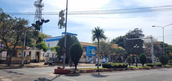 Hệ thống camera giám sát giao thông và an ninh trật tự trên địa bàn xã Ia Grai chưa được vận hành chính thức.