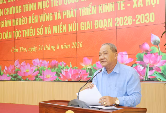 Ông Huỳnh Thành Hữu, Chánh Văn phòng Điều phối Chương trình mục tiêu quốc gia thành phố Cần Thơ, phát biểu.