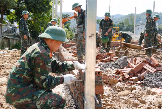 muong-than-xay-nha-23072026-8905836.jpg