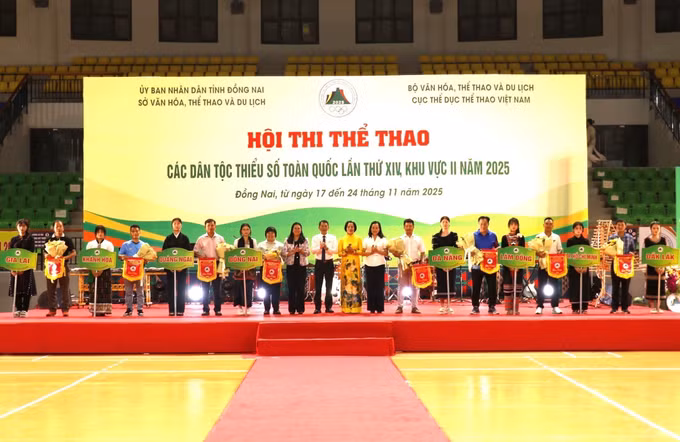 ttcdt-thieu-so-17112025-02.jpg